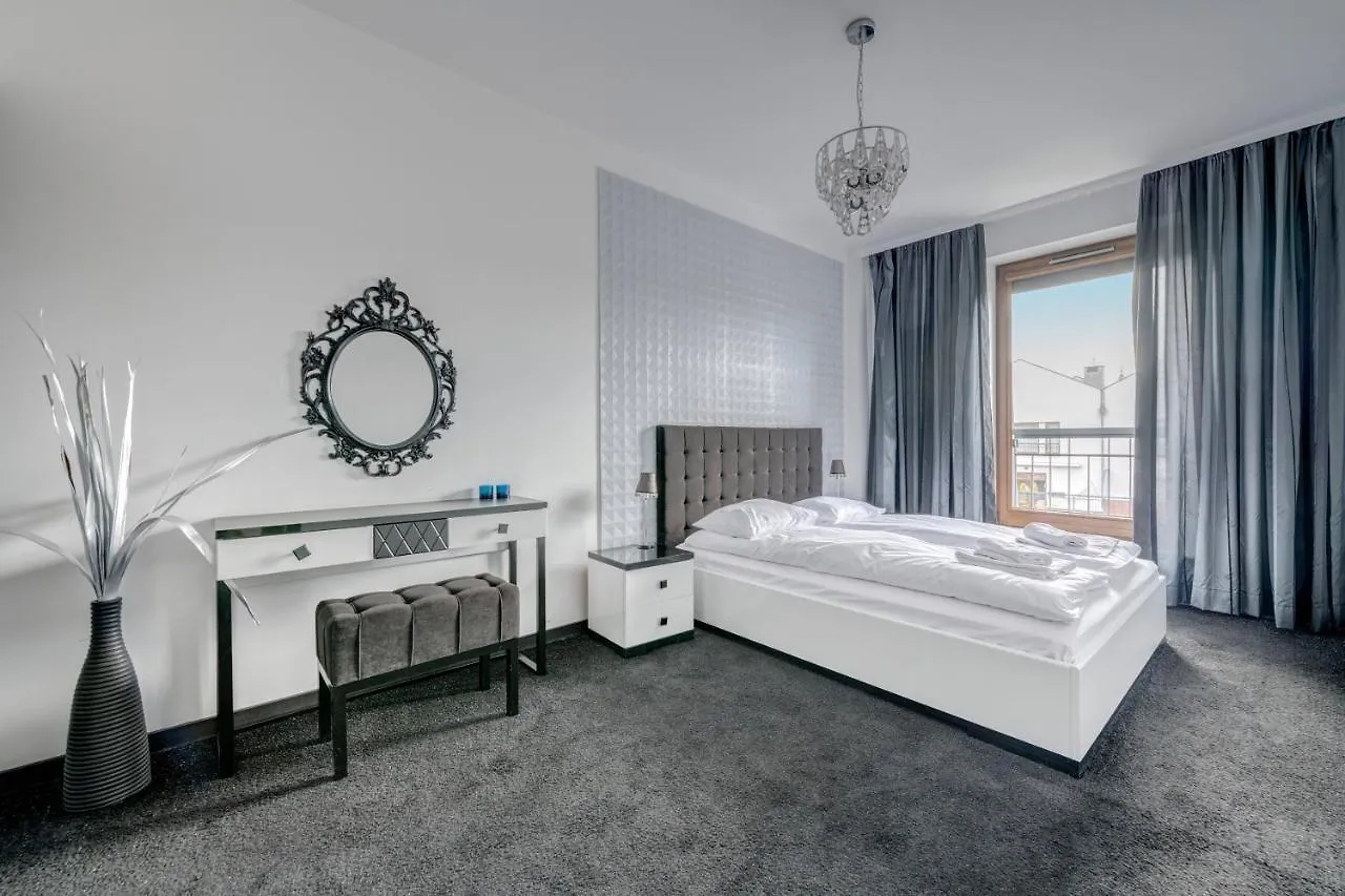 Dom & House - Apartments Old Town Szafarnia 格但斯克