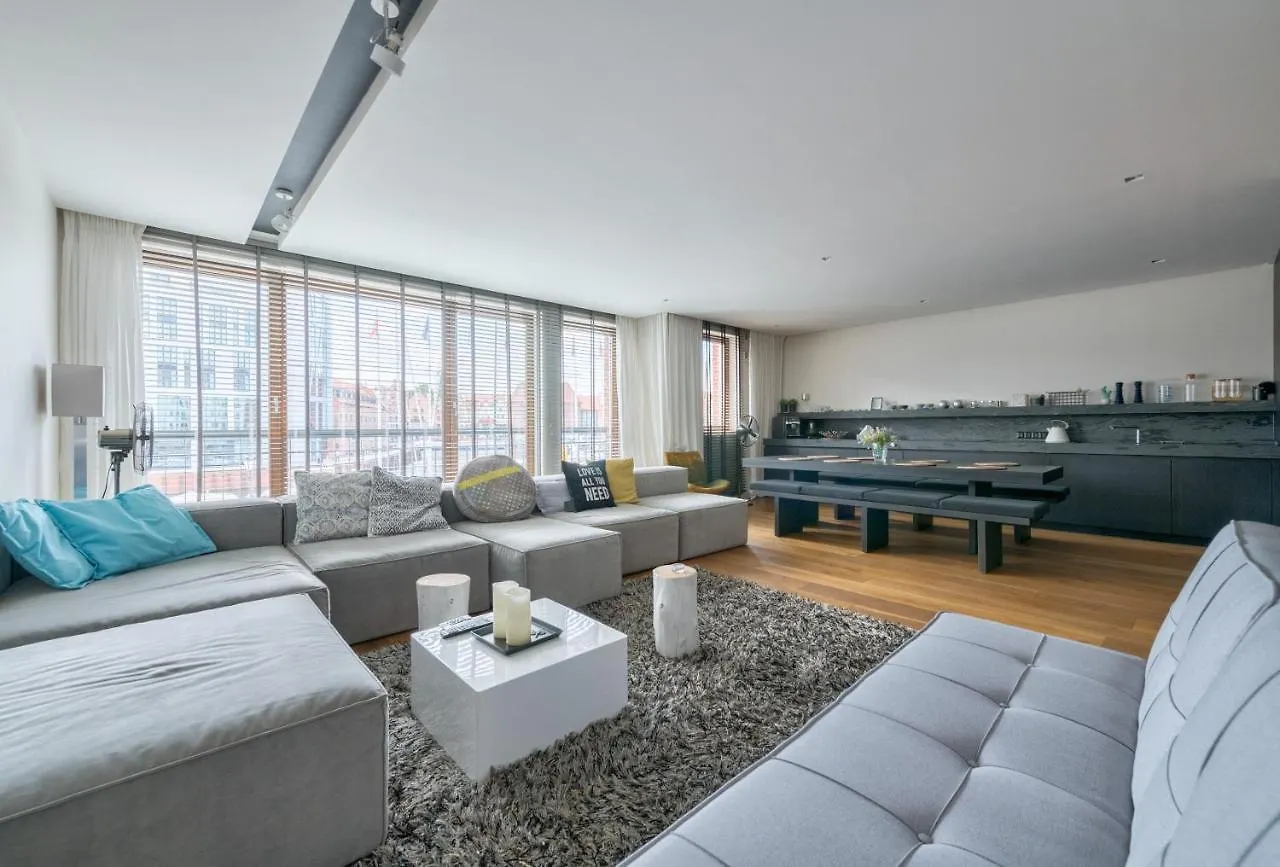 Dom & House - Apartments Old Town Szafarnia 格但斯克