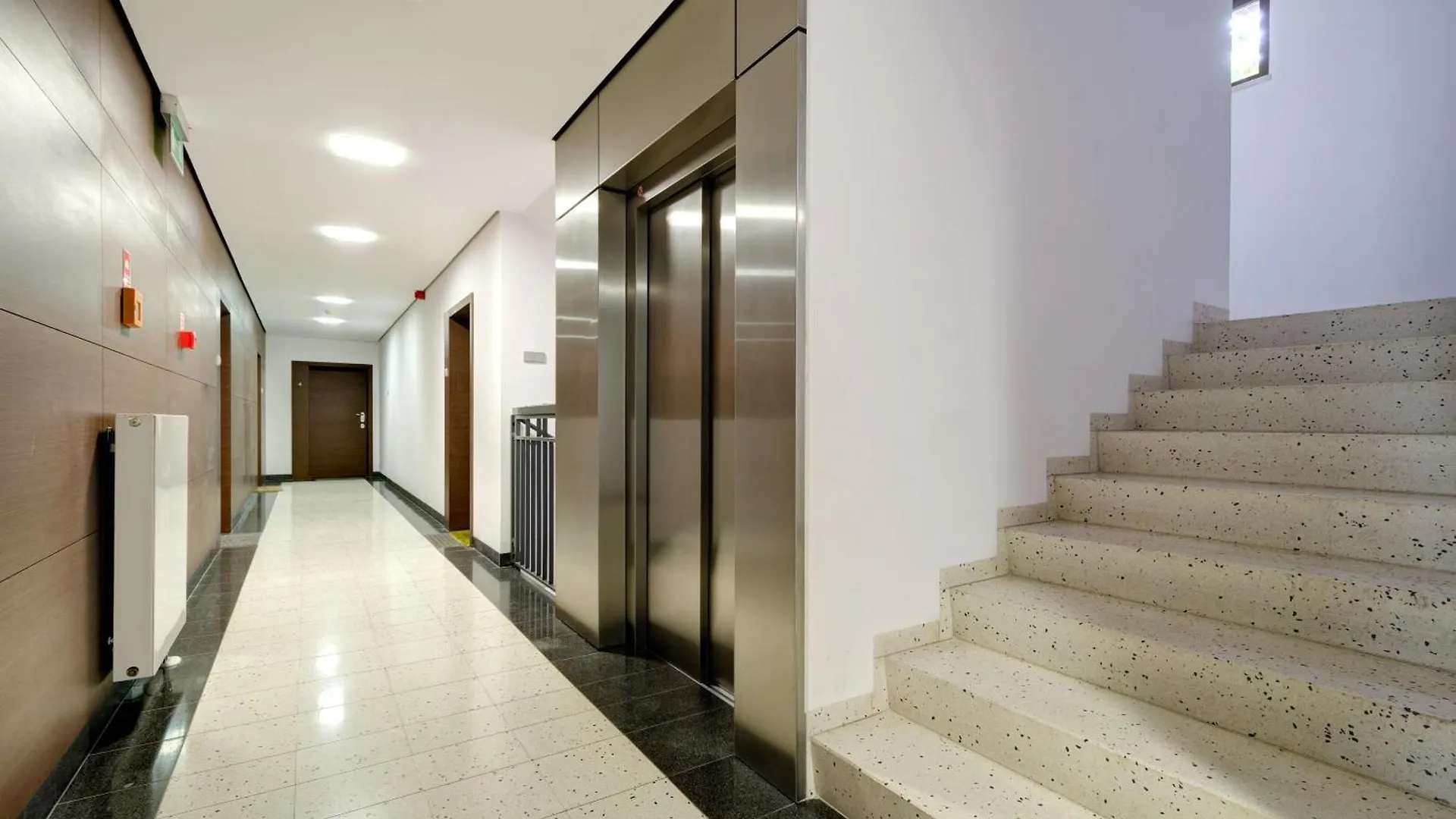 Dom & House - Apartments Old Town Szafarnia 格但斯克 0*,