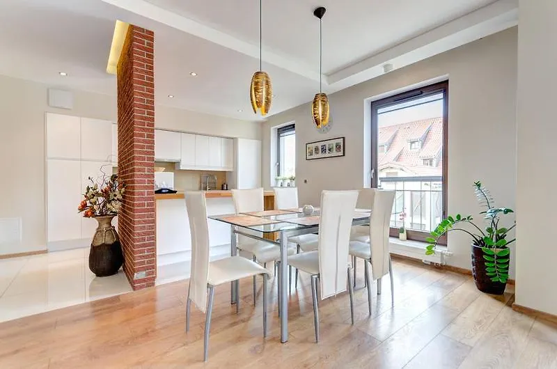 Dom & House - Apartments Old Town Szafarnia 格但斯克